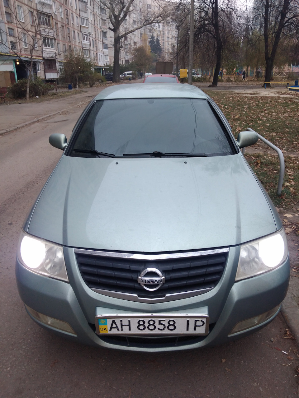 Заміна ламп ближнього світла led h7 1