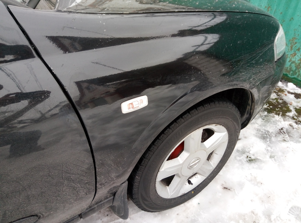 Повторювачі поворотів від Nissan Teana + заміна свічок запалювання Iridium Power DENSO IKH16 3
