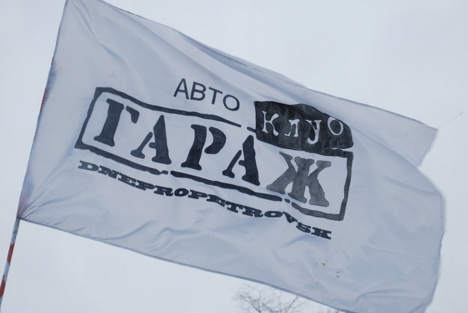 <награждается> 4