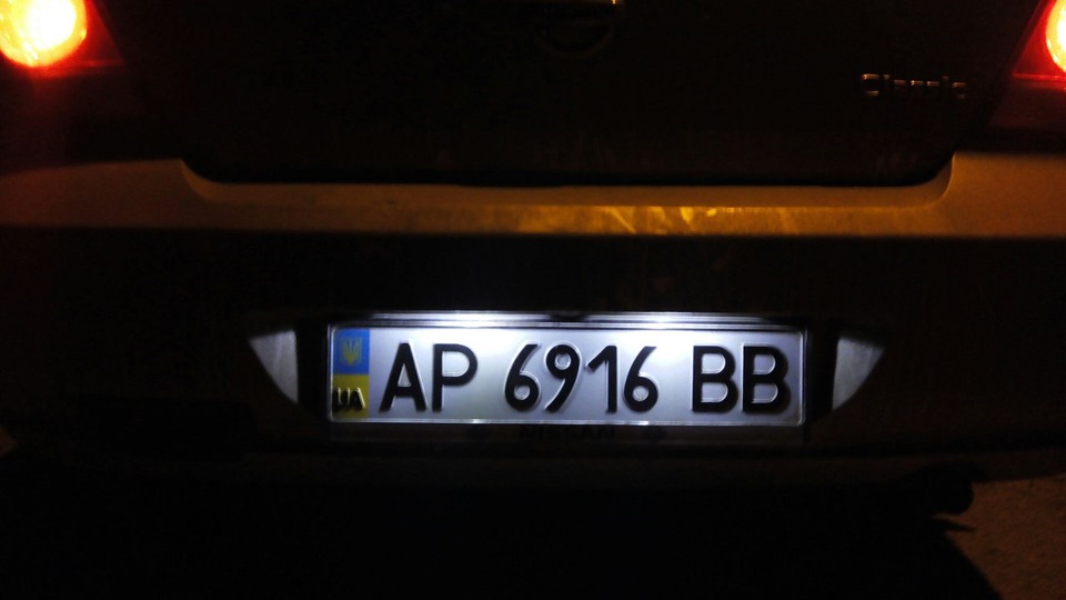 Змінив підсвічування номера на діоди 1