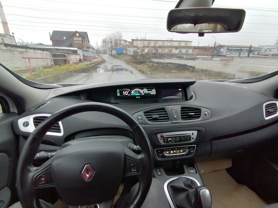 поповнення свого автопарку ще однією іграшкою 3