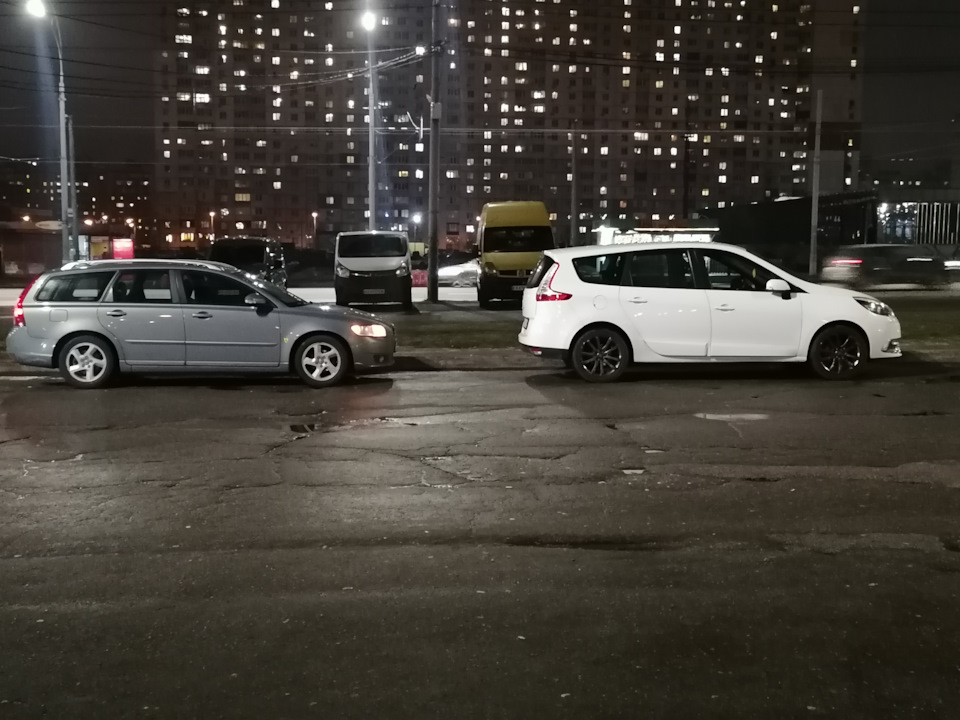 поповнення свого автопарку ще однією іграшкою 4