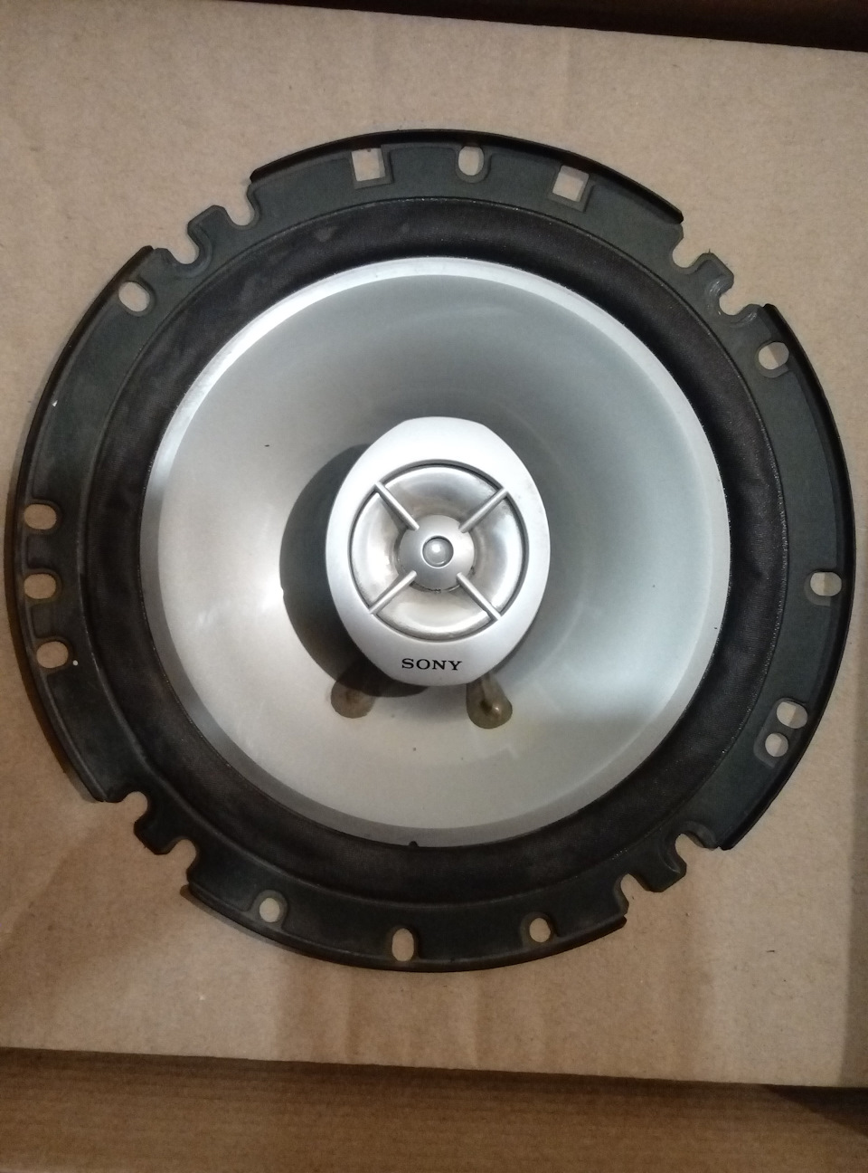 Kicx PD 652 + шумівка задньої полиці 1
