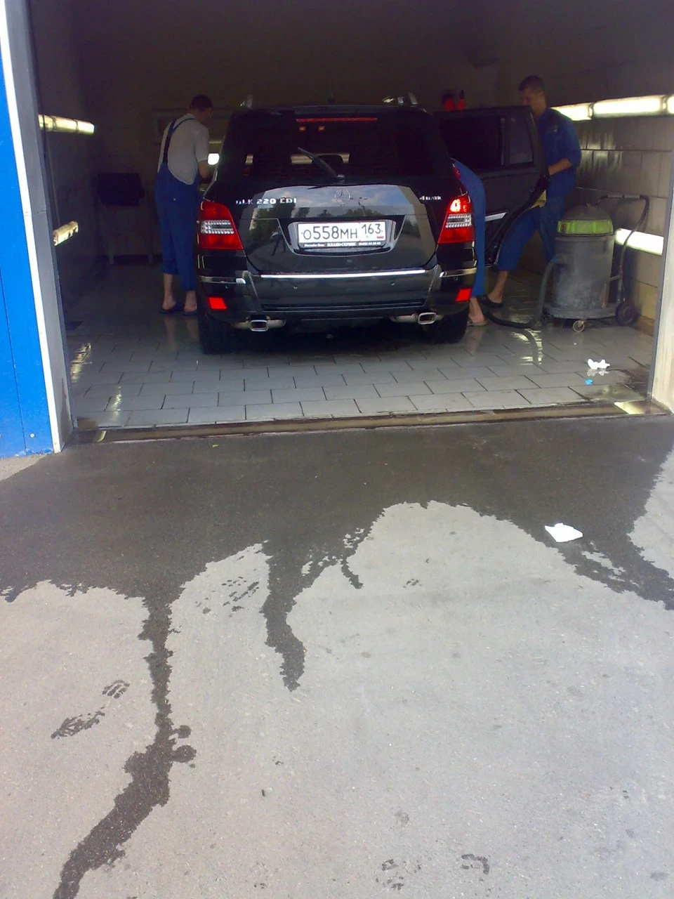 Приїхав дядько на Mercedes-Benz GLK