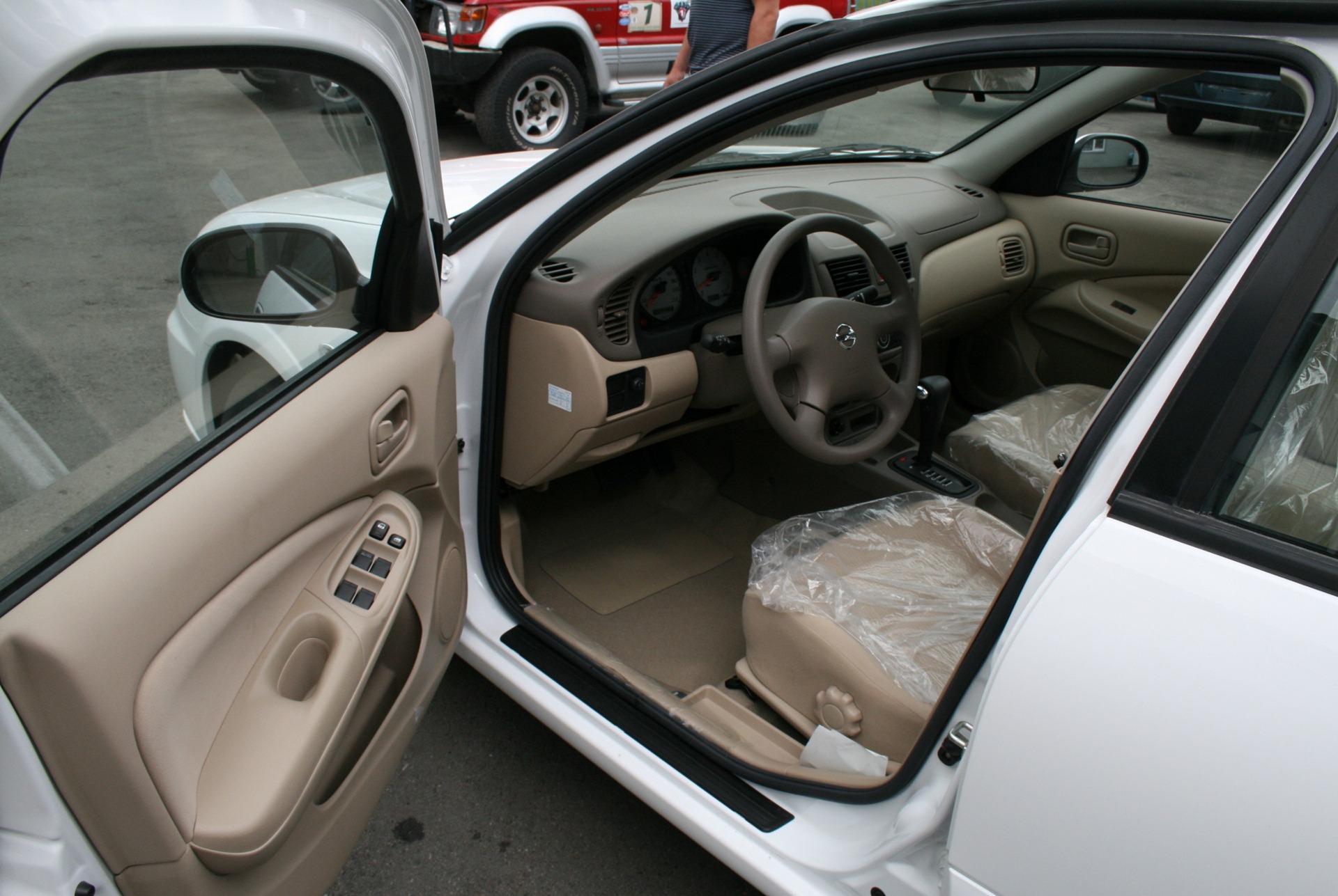Новий Nissan almera(sunny)classic 4