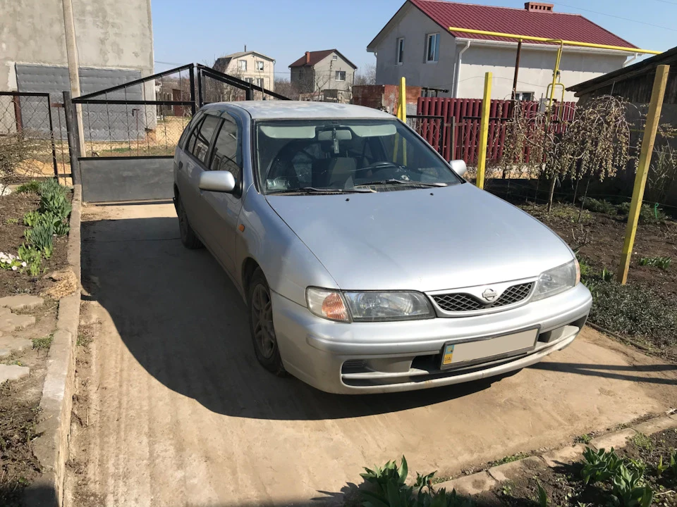 Nissan Almera N15. Знайомство
