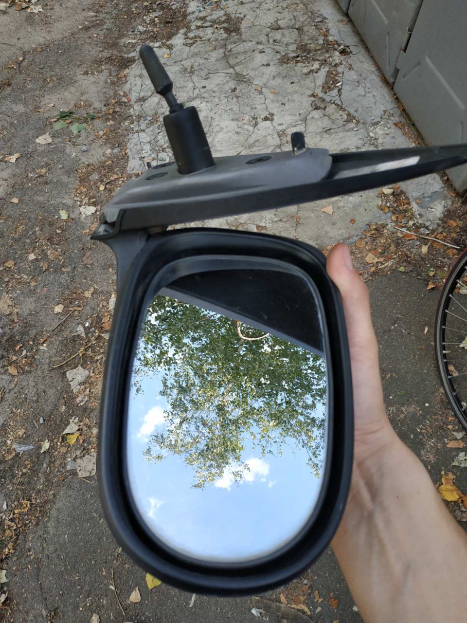 Дзеркало заднього виду 5