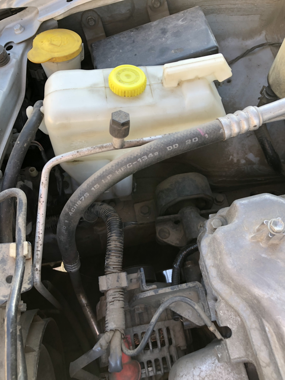 Охолодження Almera N16 1.5l 5