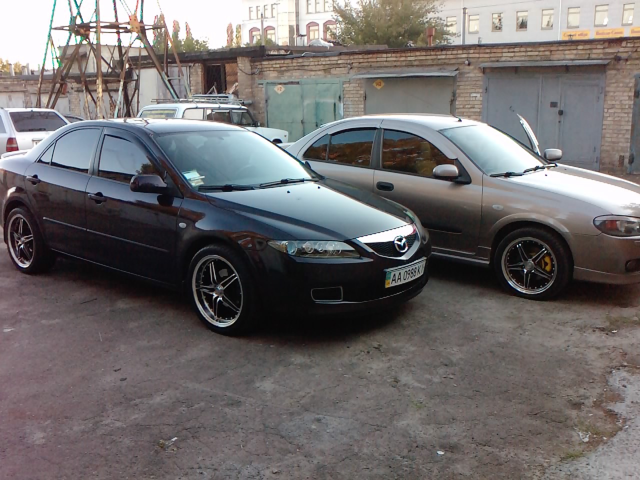 NISSAN и MAZDA 1