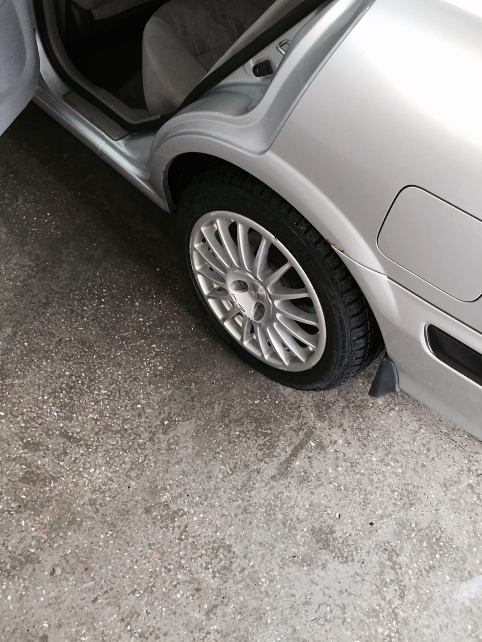 Goodyear optigrip 205/50 r16 4
