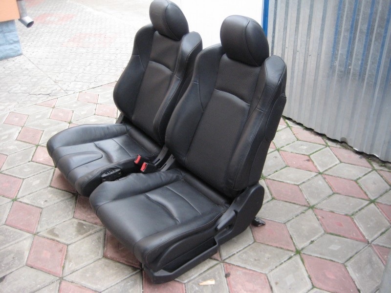 Сидіння nissan 350z 1