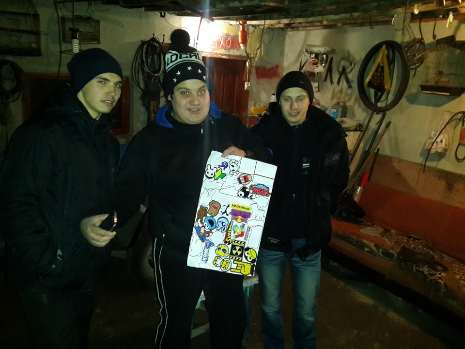 Стикер бомб 5