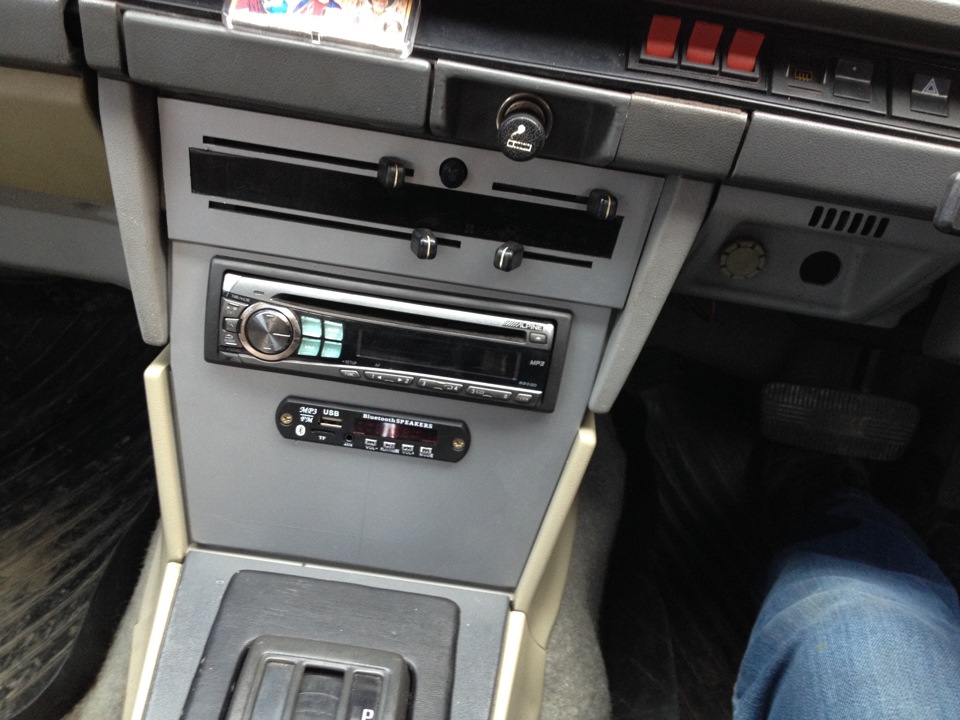 bluetooth, USB, MP3 на Alpine) 1
