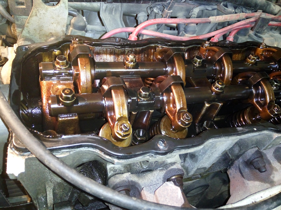 Заміна сальників клапанів та прокладок випуску 2