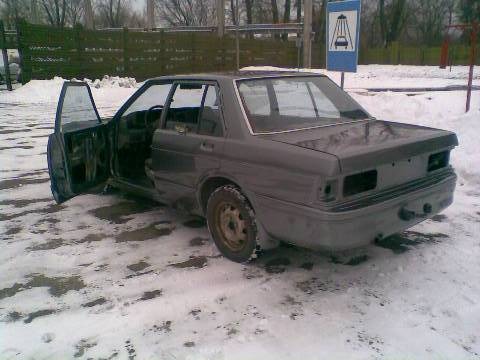 Машина пофарбована 1
