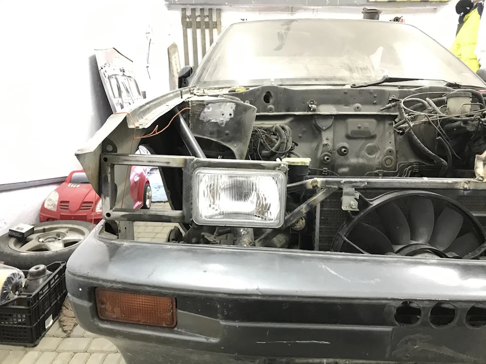 Приступаємо до фар)