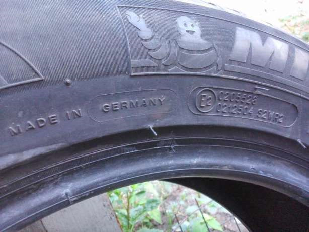 Продам Гуму Michelin 225\55\16 ПАРА! 1