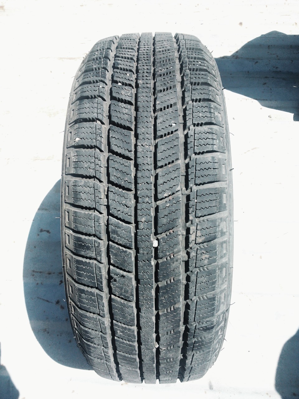 Продам Гуму Зима ! Три Колеса !185\60\r14 2