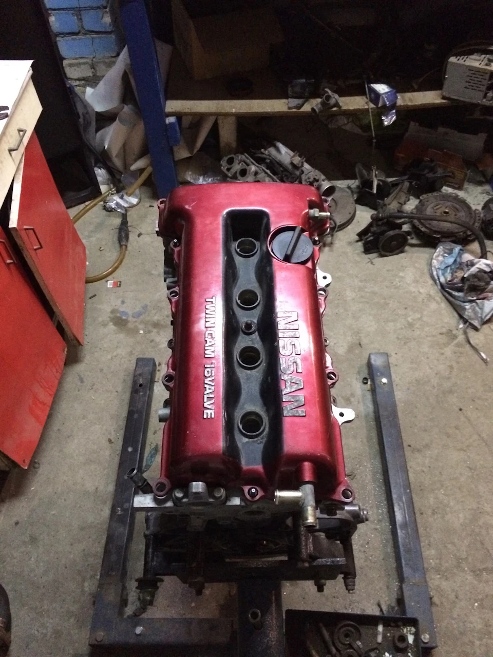Куплю клапанну кришку Sr20