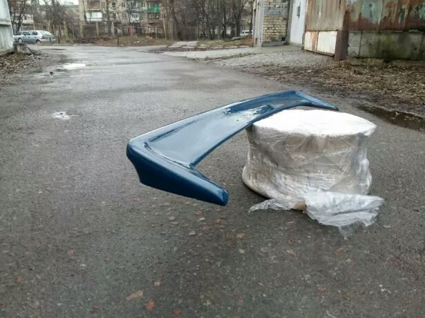 Поговоримо про спойлер (типу дактейл) 3