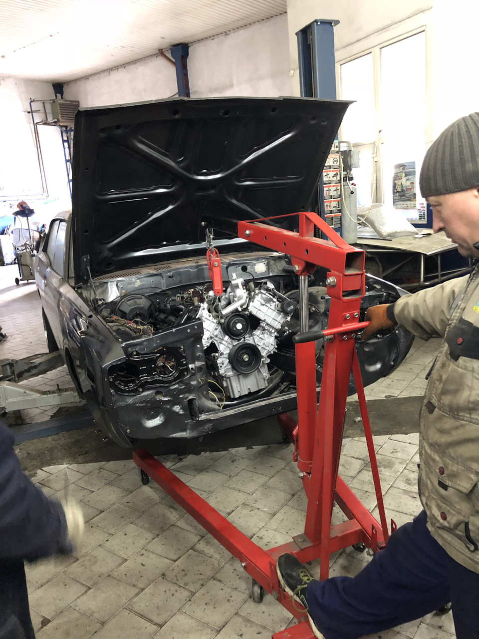VH4.1DE V8 1