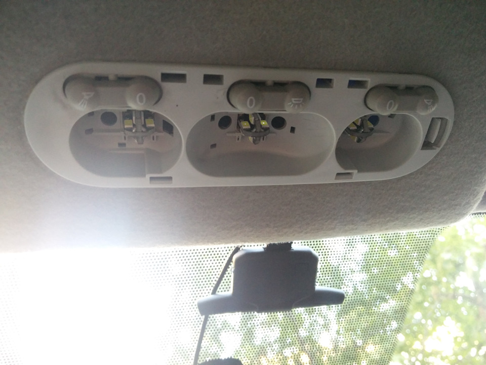 Xiaomi Yi 1080P Car WiFi DVR 4