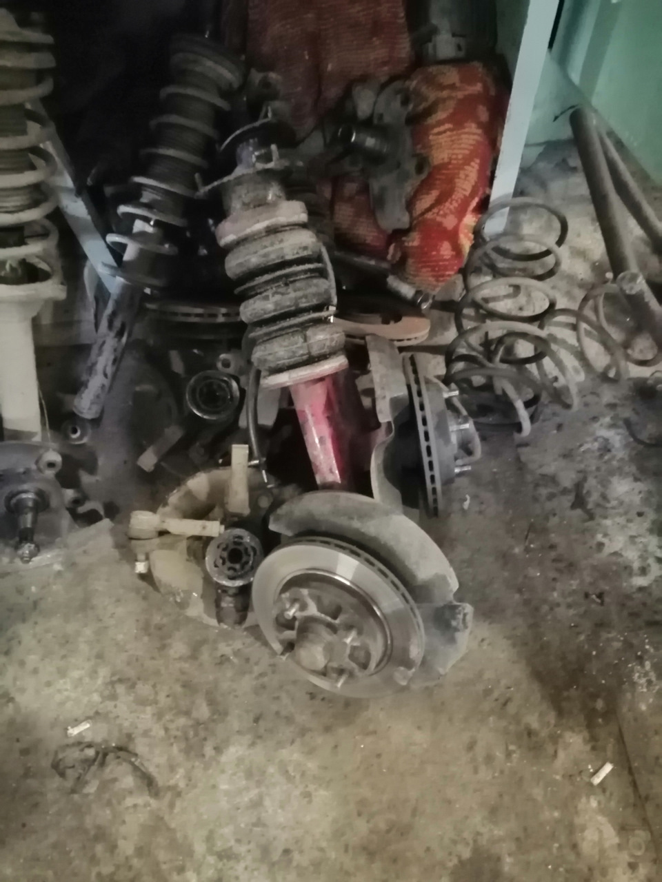 Зняв пневмо стійки для доробок, знову на пружинах 3