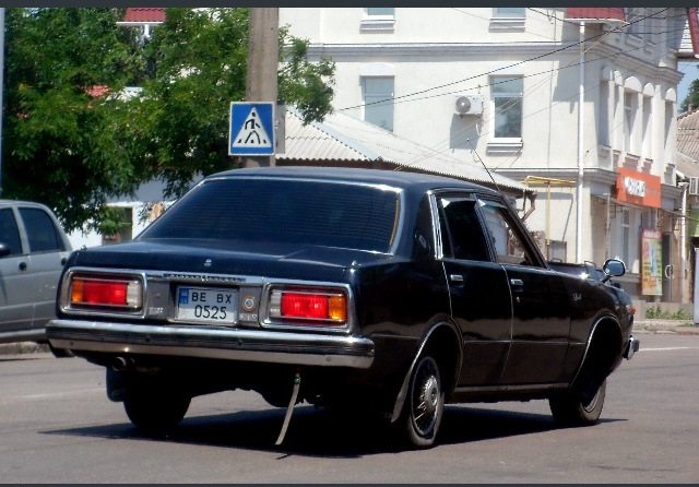 Лавр на номерах японсько-американського стандарту 4