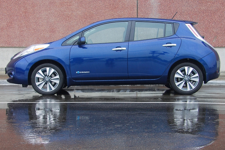 HELP. Хто знає реальний пробіг Leaf 30 кВт 2016? 1