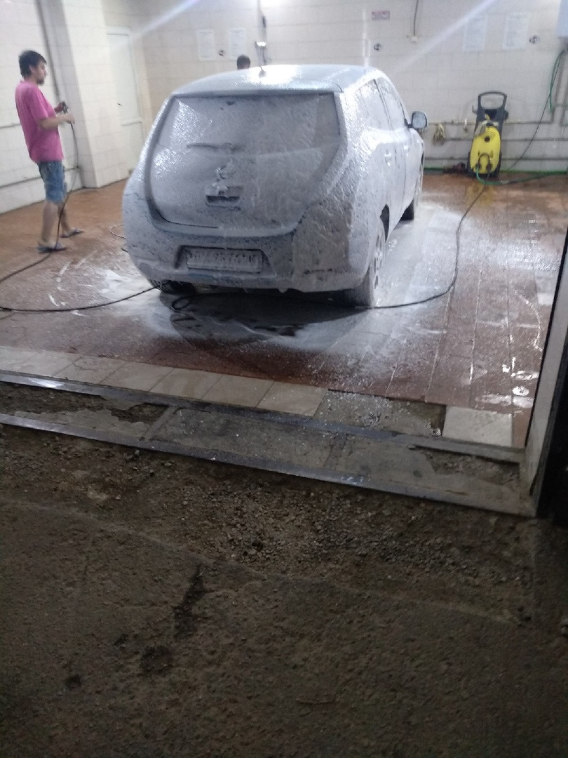 психологічний бар'єр в 100 км на одному заряді пройдено + задня полиця та мийка 5