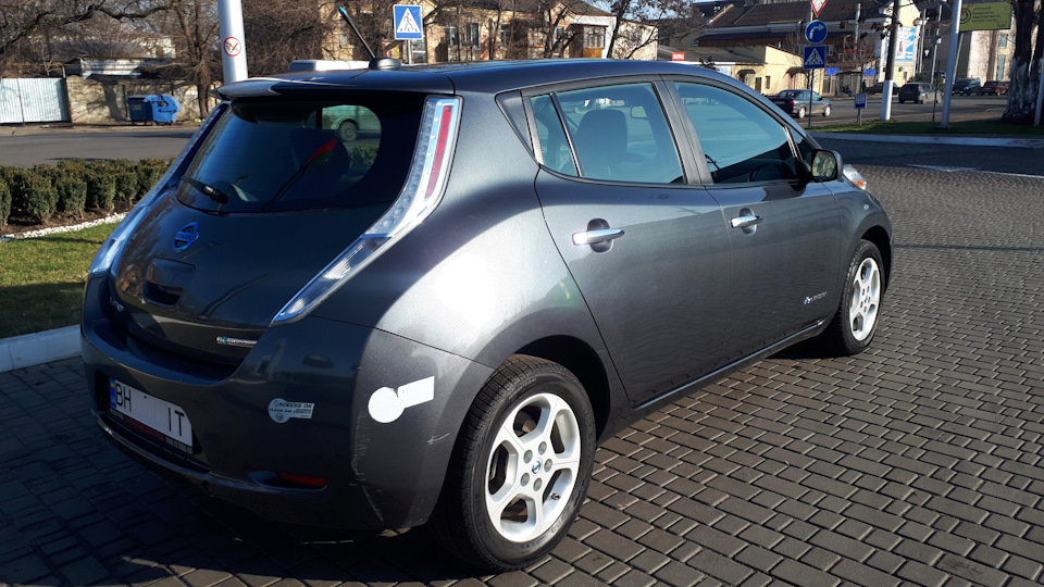 НОВИЙ Leaf SV 4