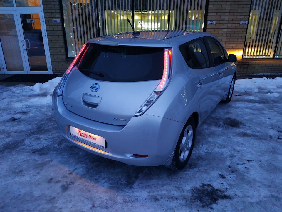 Leaf продається 5