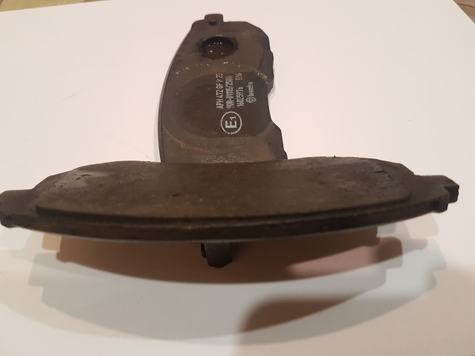 Нові передні гальмівні колодки LPR BRAKES 2