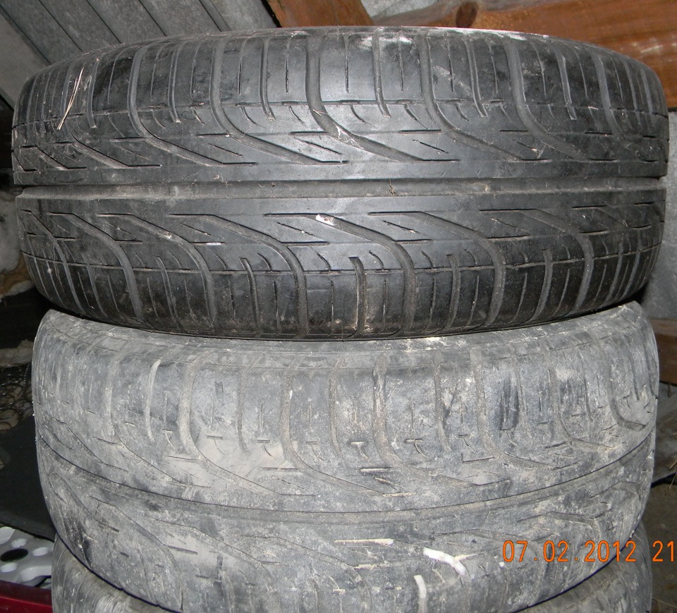 Продам гуму 205/55/16 (ПРОДАНО) 2