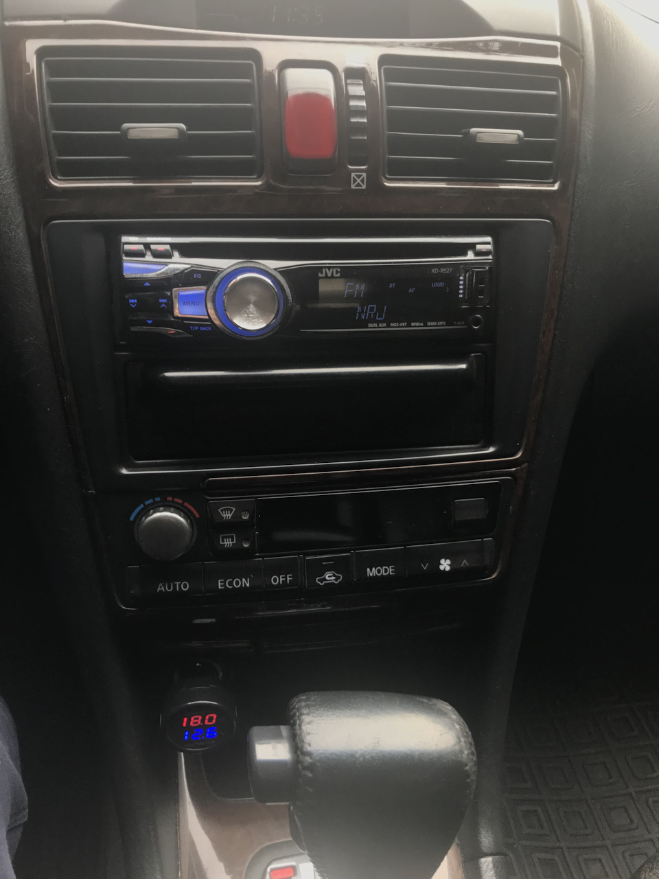 Магнітола 2 Din у Nissan A33 1