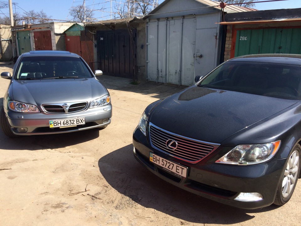 Японія рулить! Nissan Maxima vs Lexus LS 460 1