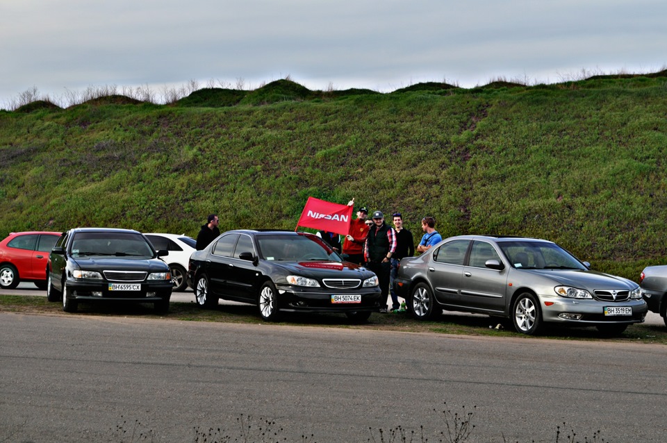 Зустріч Nissan Maxima & Drag Racing 1