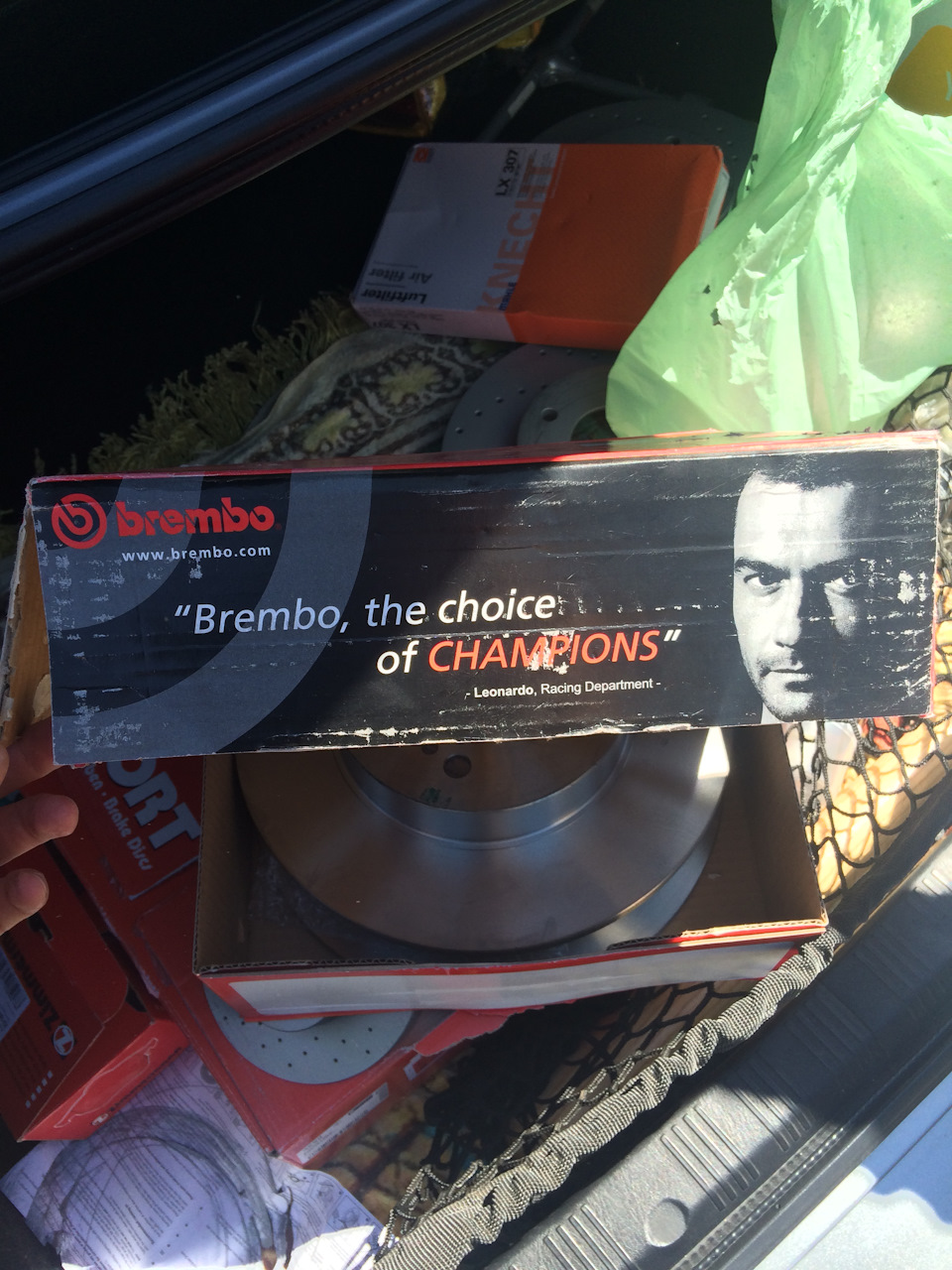 Заміна задніх гальмівних дисків Brembo + задні колодки Brembo 1