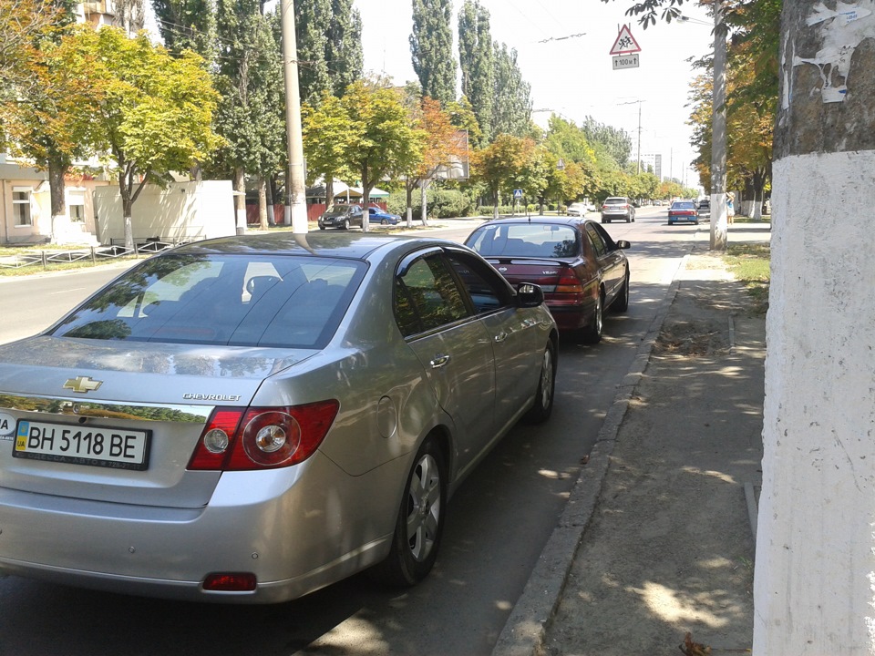 Дві красуні) 1