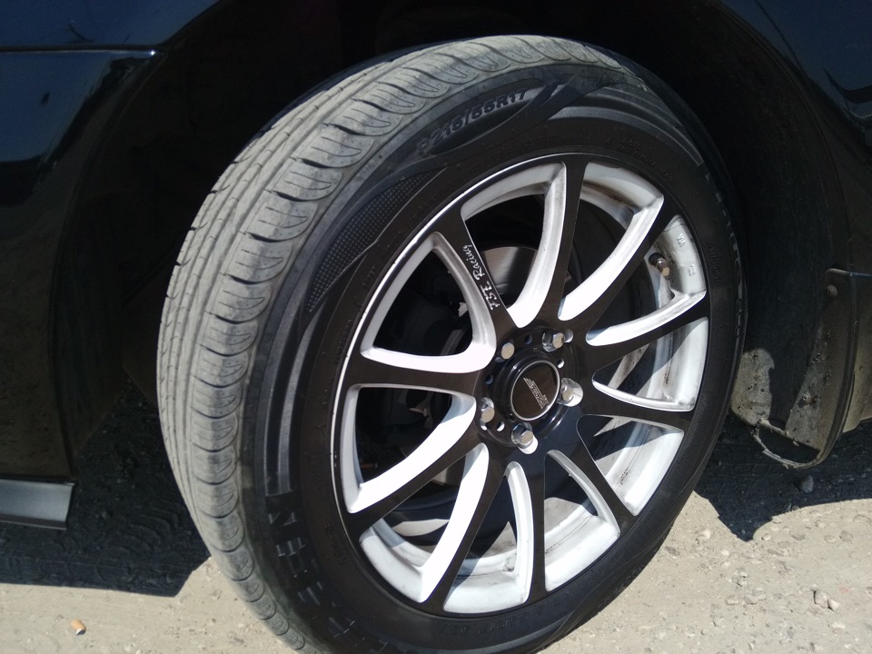 Нова гума Nexen nblue eco 215/55r17 5