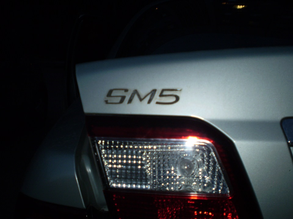 поголив кришку багажника 2