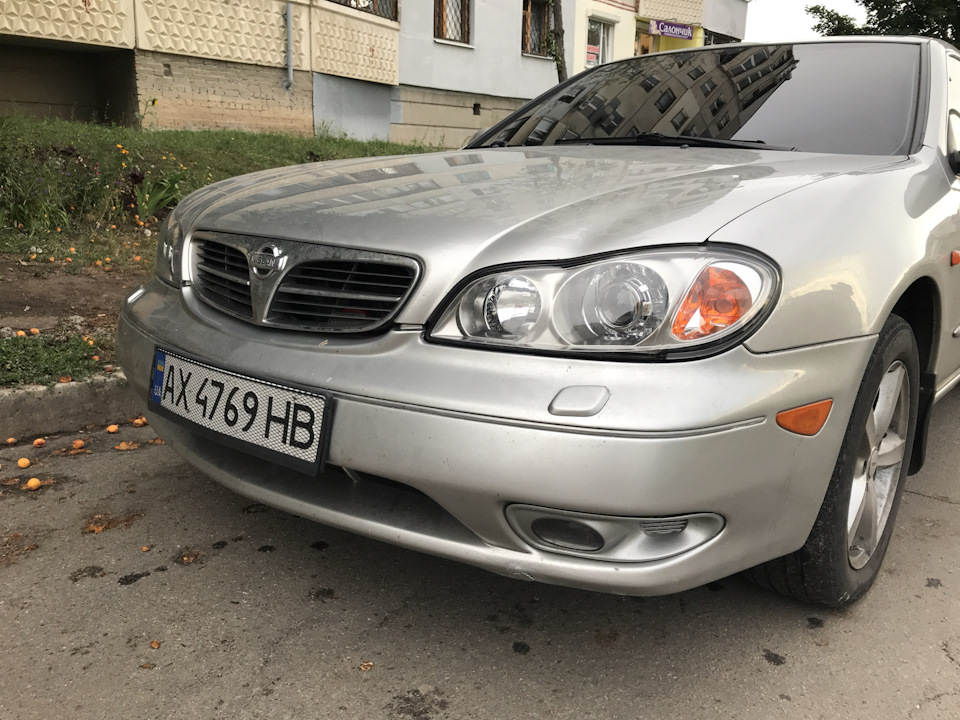 Замінив світло на Nissan Maxima QX 2