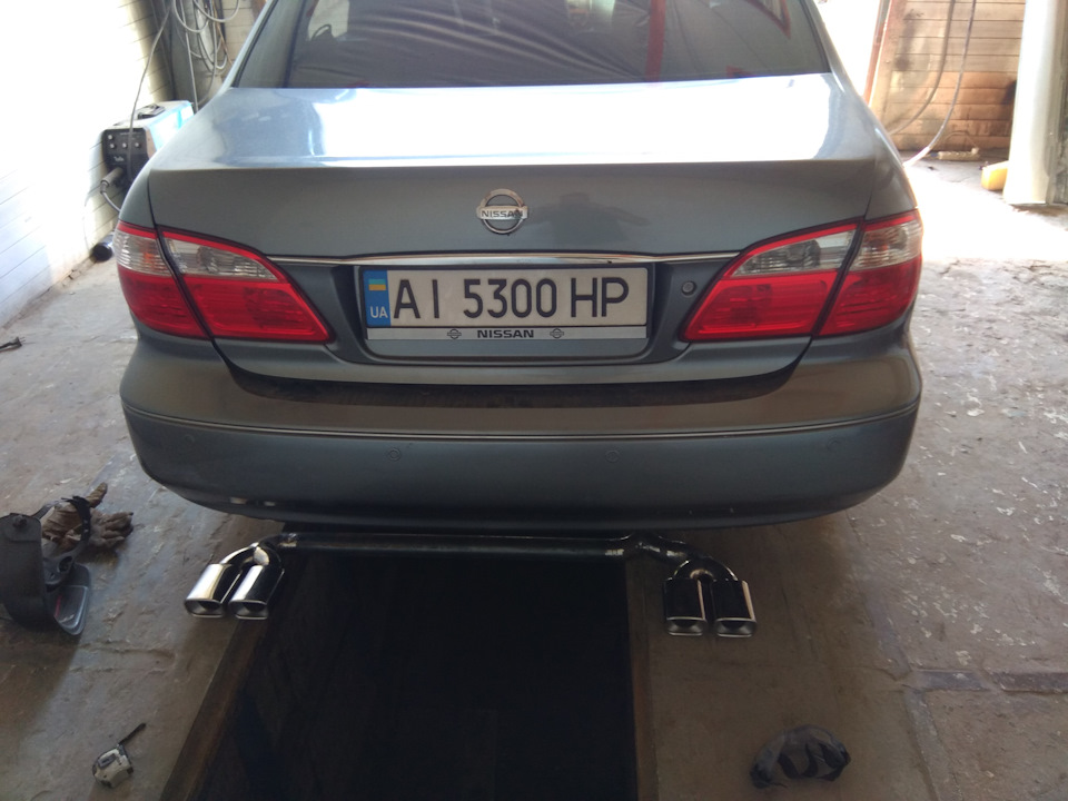 Роздвоєння вихлопу Nissan Maxima 2