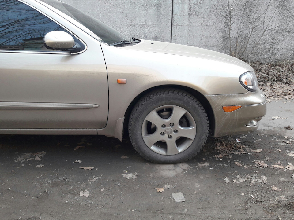 Перевзувся на Michelin Primacy 3 215/60 R16 3