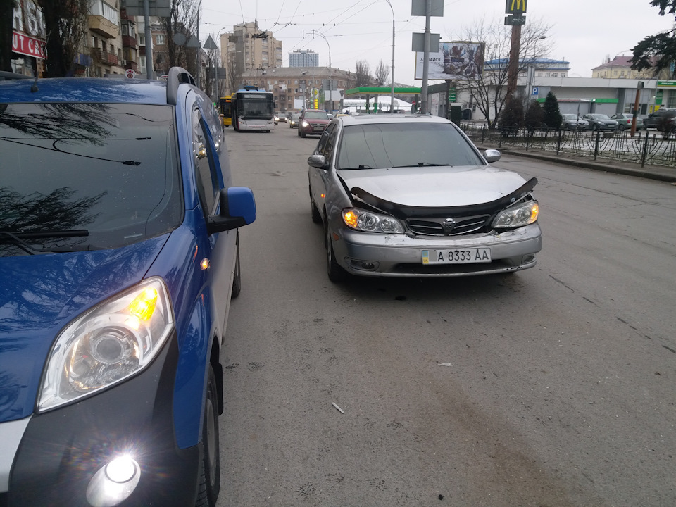 ДТП Nissan Maxima A33 2