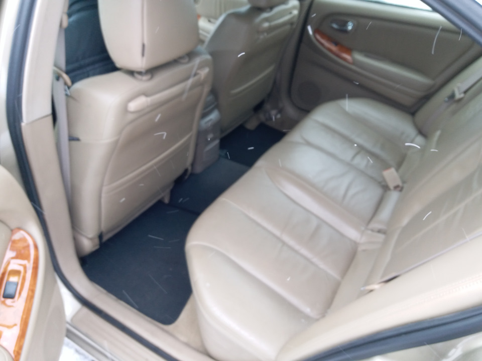 Купив ще один Nissan Maxima 3.0 V6 AT 5