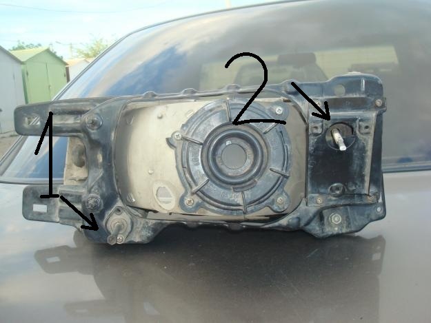Світло на nissan maxima j30 1
