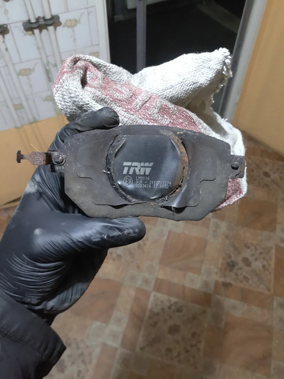 Купуючи автомат, перевірте гальма.