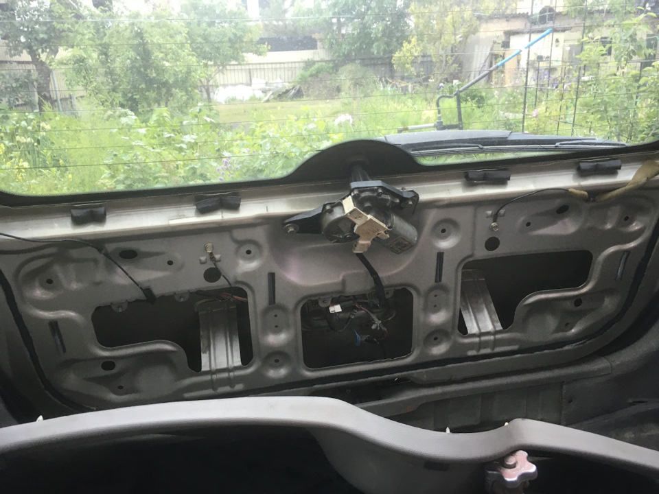 Про замок багажника, або бубон безцінний 1