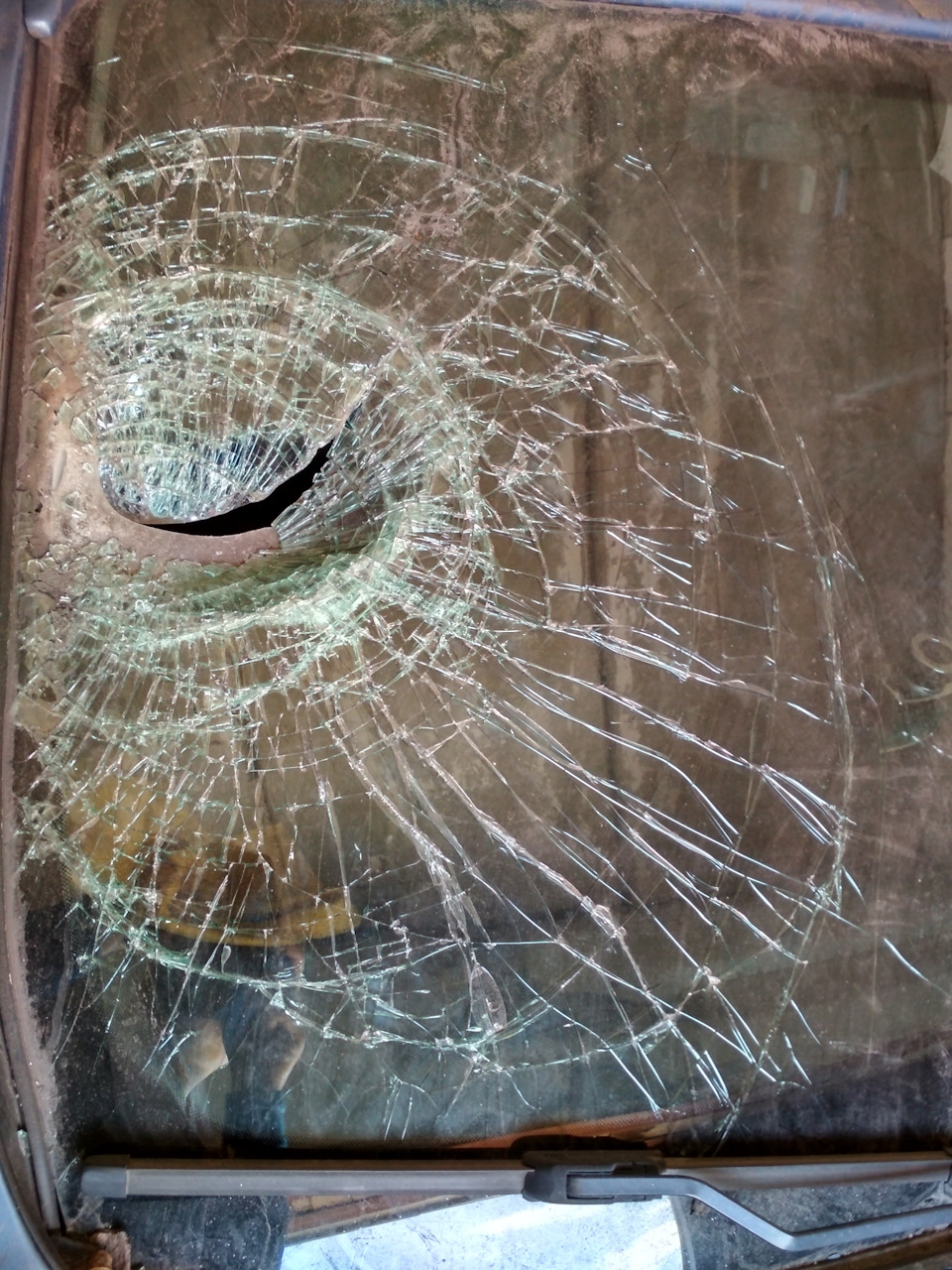 Потрібно змінювати лобове скло) 1